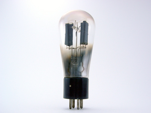 280 Wizard - globe