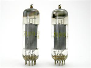 7189 / 6BQ5 / EL84 Raytheon - halo getter