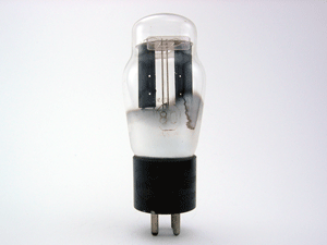 RCA Cunningham 80 - engraved base